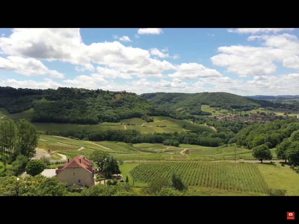 Bed and Breakfast L'Entre-Coeur Menetru-le-Vignoble Exterior foto